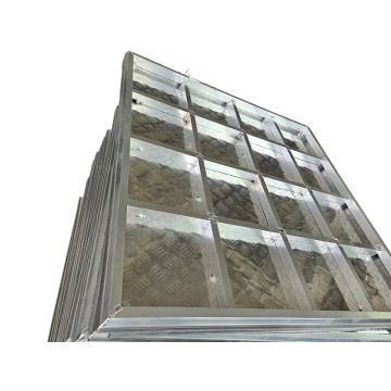 Rapid Deployment Modular Stage