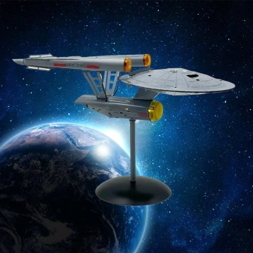 Metal Replica of Star Trek's USS Enterprise NCC-1701 from The Official Starships Collection