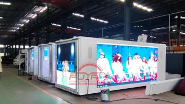 Mobile Customizable Led BOX with screen