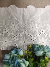 off White Cotton Stretch Fabric Lace Trims