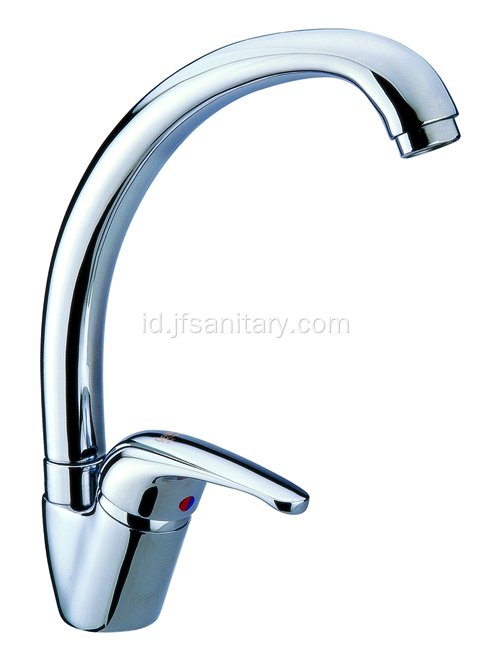 Gooseneck sink faucet dapur kuningan dengan putar