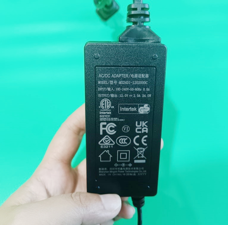 12v 2a power adapter