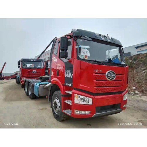 Euro 2/3/4/5 Truck Trailer Tractor Head Truck 6x4