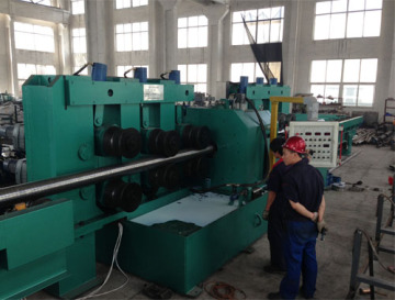 Wire rod peeling machine