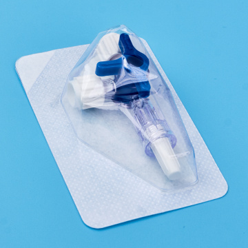 3 way stopcock with luer valve