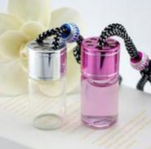 Hanging on 8ml Glass Bottle Liquid Car Perfume with colorfull aluminium top cap