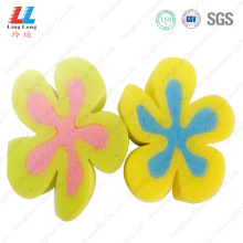 Bulk flower gradient bath sponge