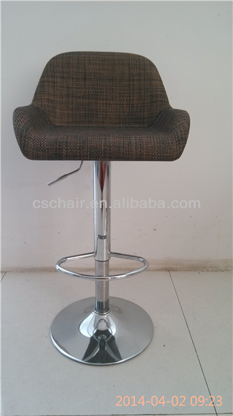WorkWell cheap design rattan metal high swivel bar lounge stools