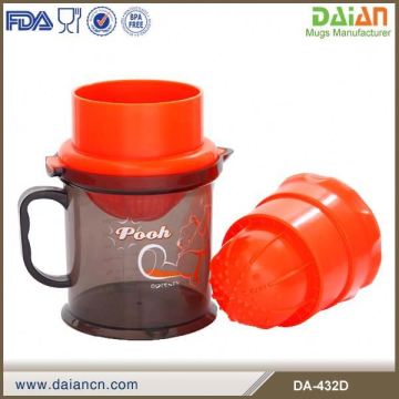 plastic Manual Juicer cup