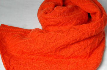 90% Wool 10% Cashmere Throw Blanket , Orange Red Throws For Sofas Covers Cable Knitted