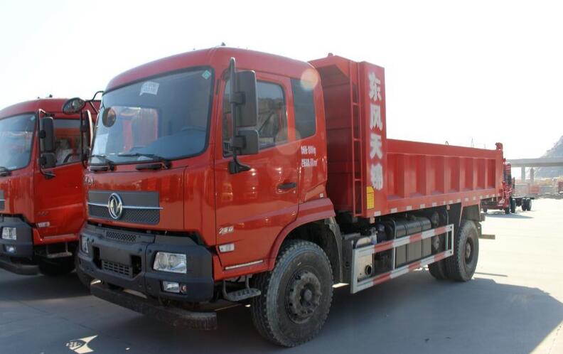 شاحنات قلابة Dongfeng 3T 4x2