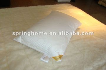 polyester pillow