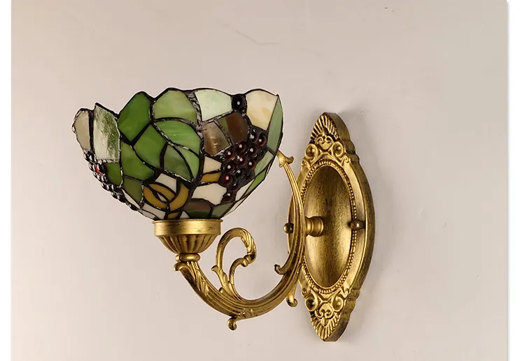 Elegant Sunflower Inspired Glass Wall Lamp for Cozy Spaces