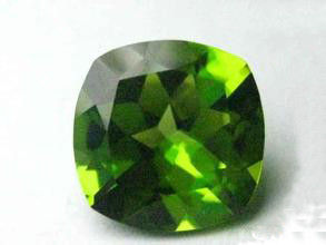 Genuine Gemstone Peridot Loose Gemstones Cushion For Peridot Jewlery 1.5ct