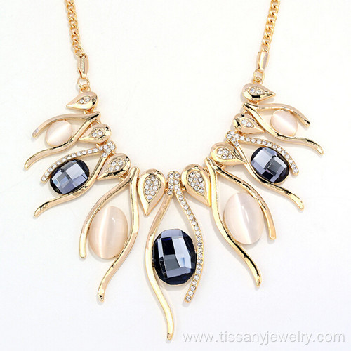 Fashion Gold Women Opal Rhinestone Statement Necklace