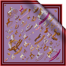 Top Shop Scarf in Shiny Silk Cloth