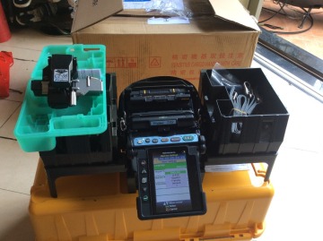 Single optic fiber fusion splicer fujikura 70s