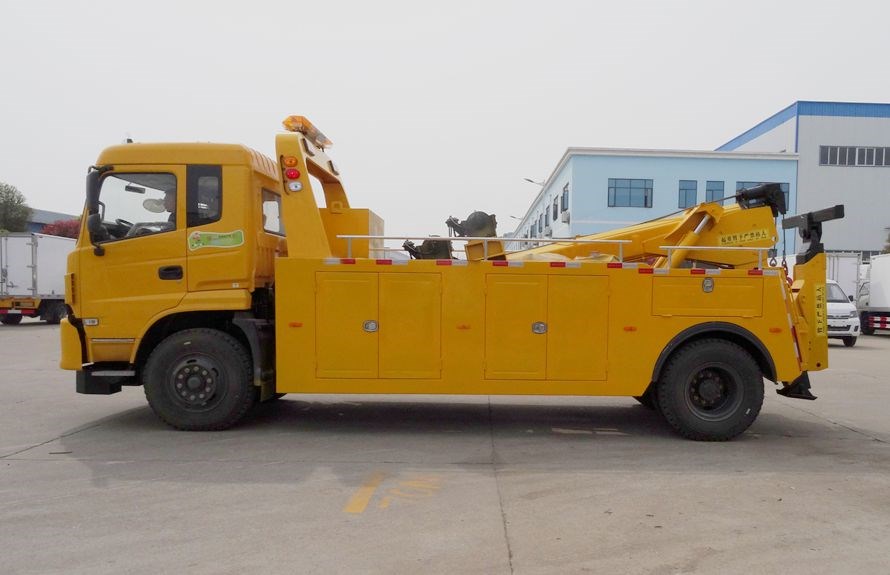 Dump Truck Towing vehicles 1