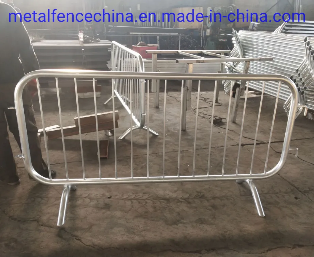 Hot Dipped Galvanized Then Painted White Crowd Control Barrier for Qatar.