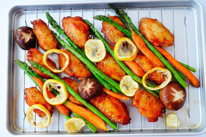Bandeja para hornear poco profunda rectangular de aleación de aluminio con rejilla de enfriamiento (6) Aluminium Alloy Rectangular Shallow Baking Pan With Cooling Rack (6)