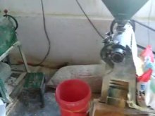 Corn processing machinery High efficiency corn peeling machine