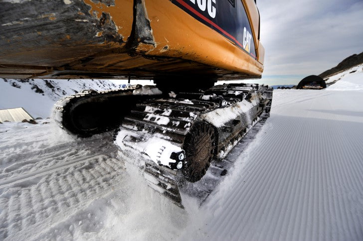 heavy equipment undercarriage in the cold win heavy equipment undercarriage in the cold win