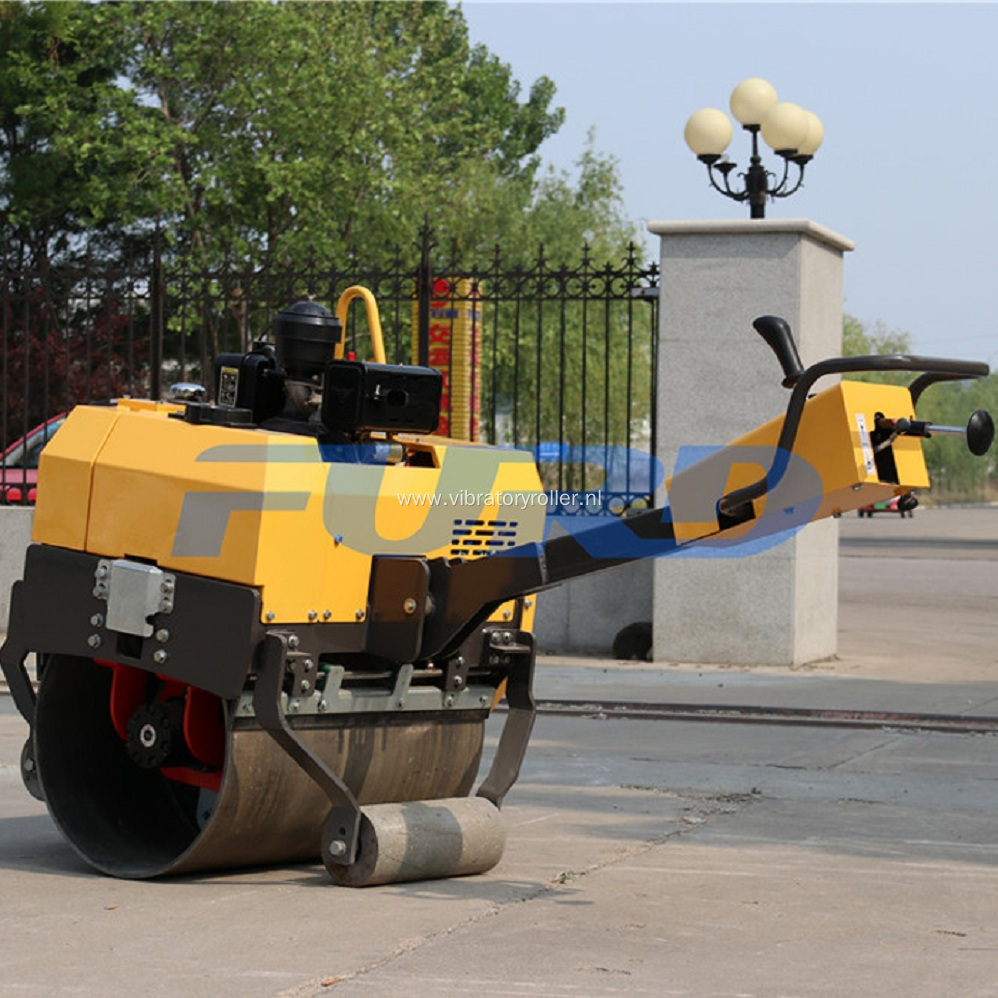 Vibratory Single Drum Asphalt Roller For Sale