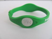 Colorful Embossed And Debossed Customized Silicone Bracelets Powerful Rubber Wristband