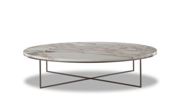 Coffee table in white marble top