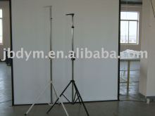 tripod projector screen