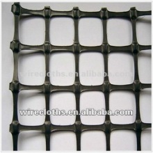 black plastic fencing mesh