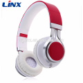 Stylish on-ear headphones with 3.5mm stereo plug