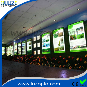 Landscape Poster Super Slim LED Light Box, Panel LED Advertising