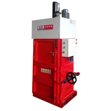 Vertical Hydraulic Baler Machine