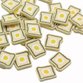 500g 10 * 2MM Brot mit Spiegelei Polymer Clay Streusel Kawaii Dollhouse Food Weiche Tonscheibe DIY Schleimfüller Telefon Fall Dekor