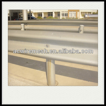 airport guardrail