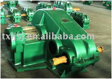 Involute-cylindrical gear reducer