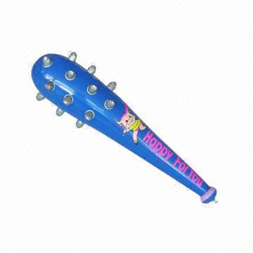 Inflatable mace weapon