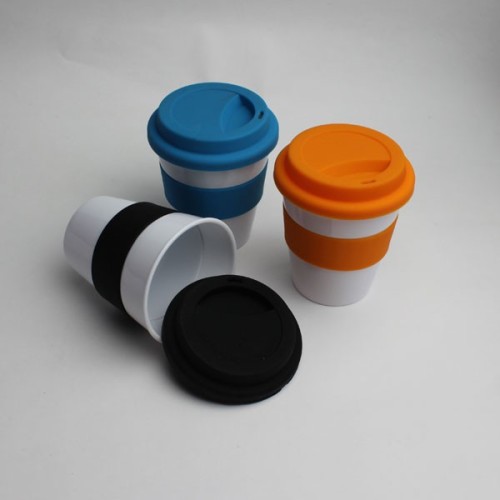 Wholesale Plastic Coffee Cups with Lids