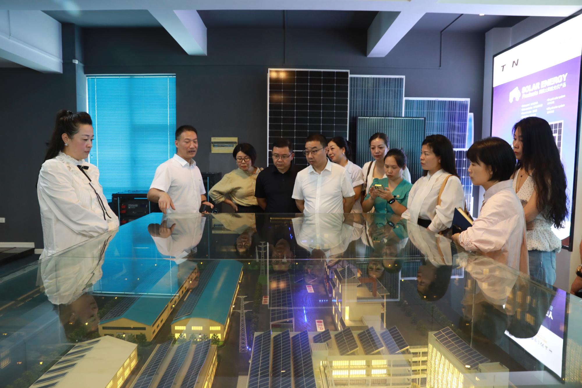 默认名称 default name