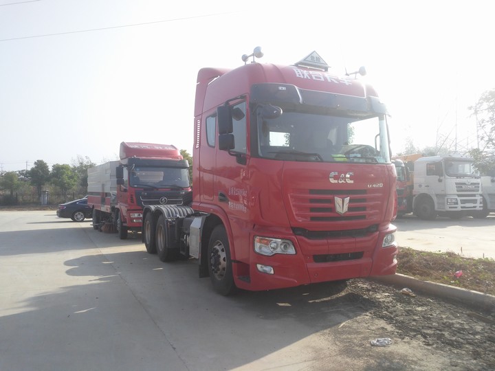 شاحنة جرار C&amp;C CNG لأوزبكستان