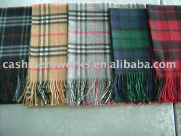 100%cashmere woven scarf