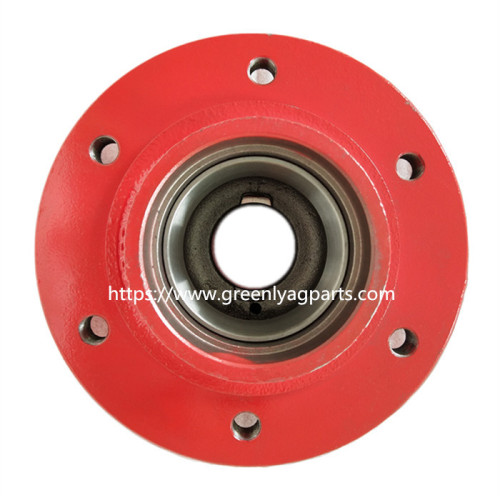 465493R2 Case-IH 6 bolt circle disc harrow hub
