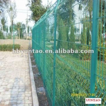 Cheap PVC coated garden border fence factory