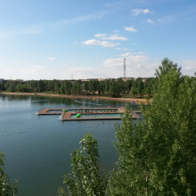 China aluminium frame floating swimming pool