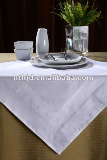 hotel table linens