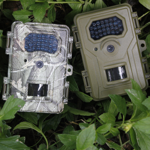 Trail Game Camera με οθόνη 2,4 ιντσών