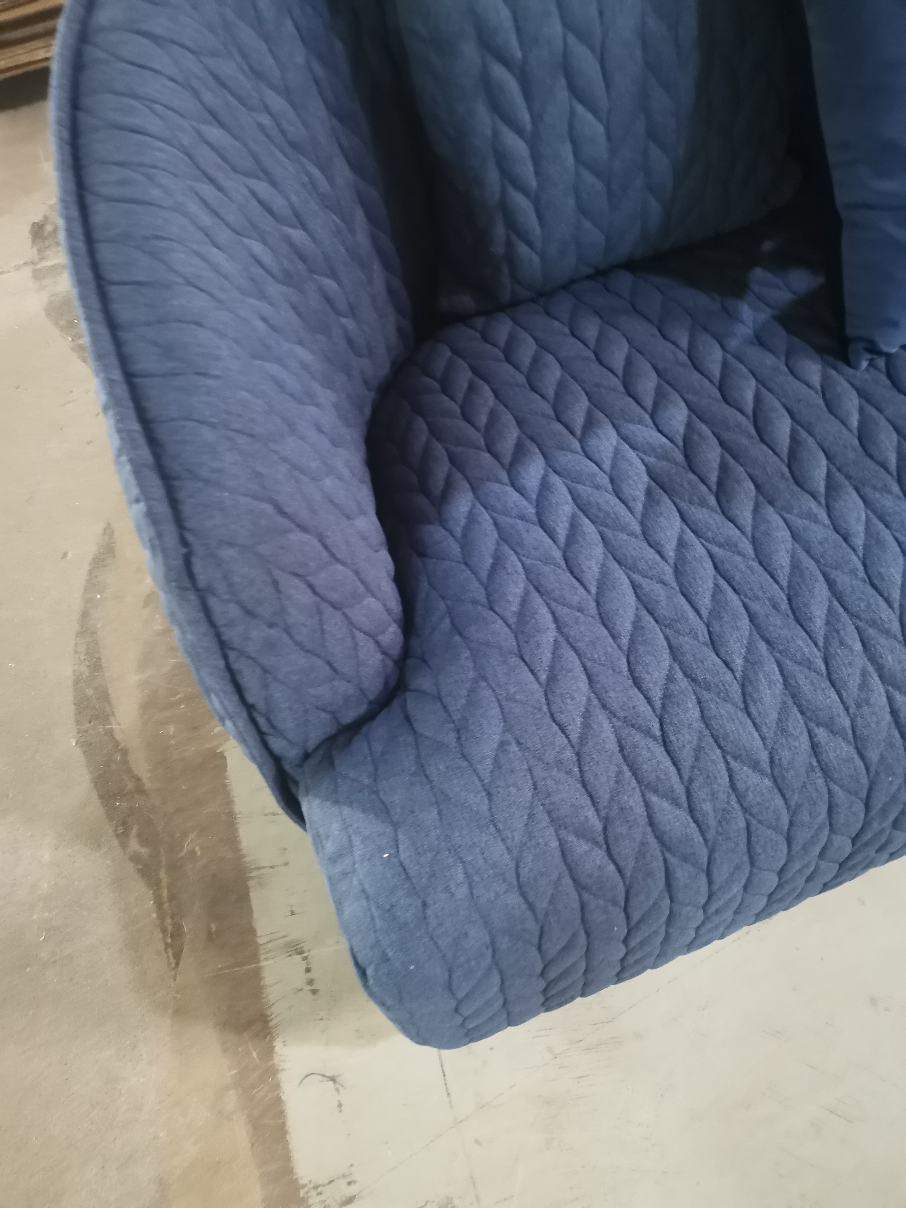Modern Style Fabric and High Density Sponge 552 FLOE INSEL Sofa for Packing Living Room Furniture