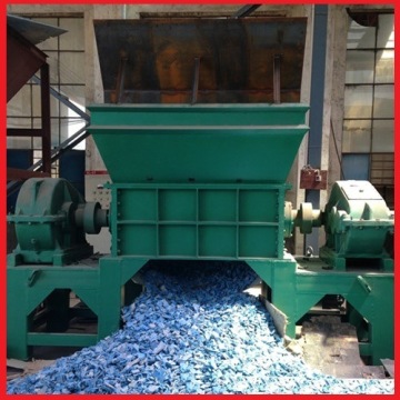 Double Shaft Waste Rubber/Used Tyre Shredding Machine