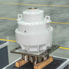 Sea industry lift gear box